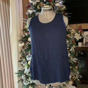 IT Girl Lace Back Women's Blouse